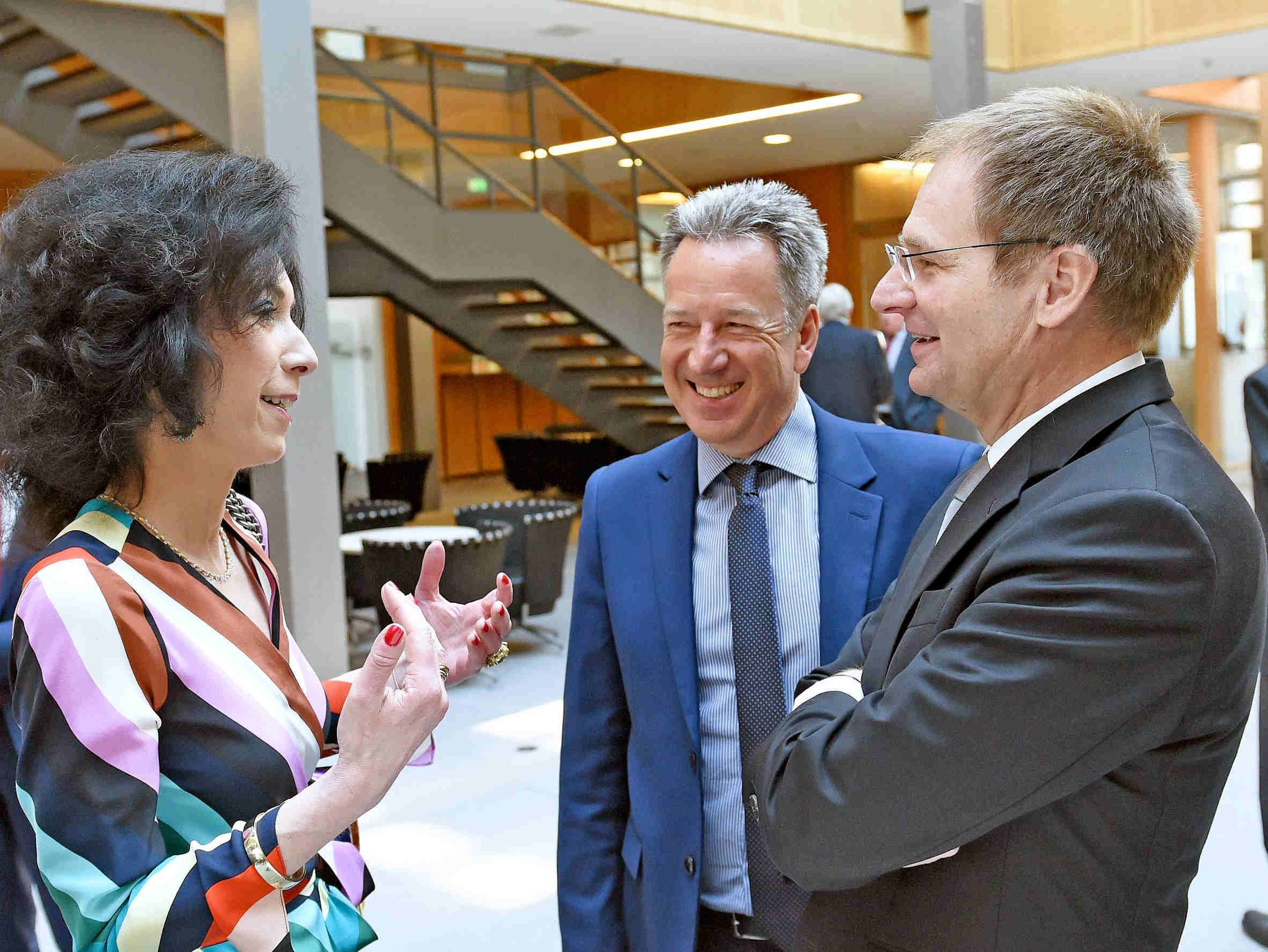 Andrea Titz im Gespräch mit Peter Frank - Festakt 110 Jahre DRB Andrea Titz im Gespräch mit Peter Frank beim Festakt 110 Jahre DRB